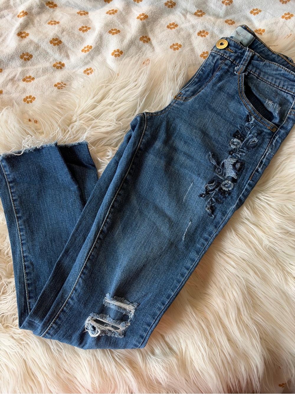 refuge Indigo Floral Embroidered Skinny Jeans